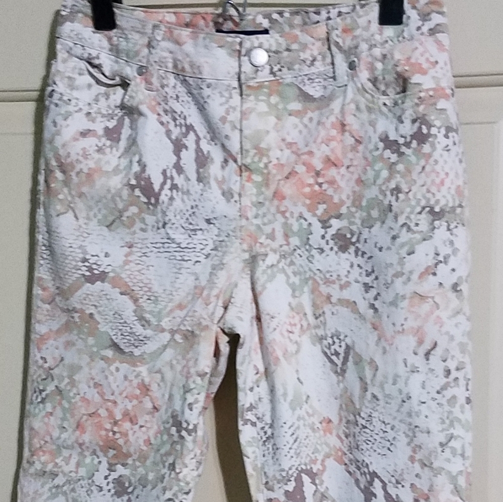 Bandalino Petite Mandie Capri Pants (A1)